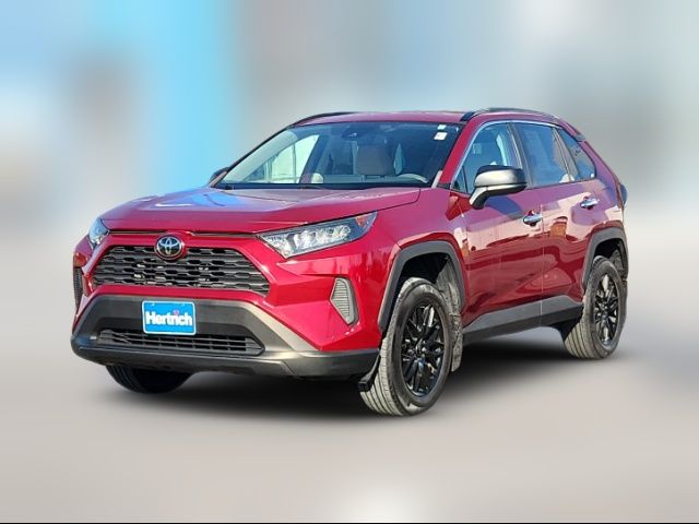 2020 Toyota RAV4 LE