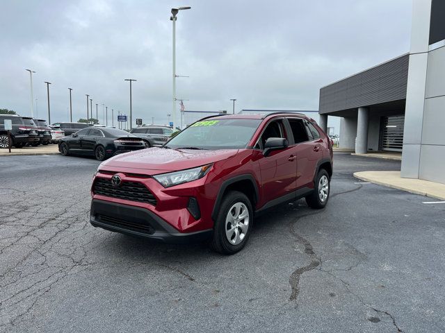 2020 Toyota RAV4 LE