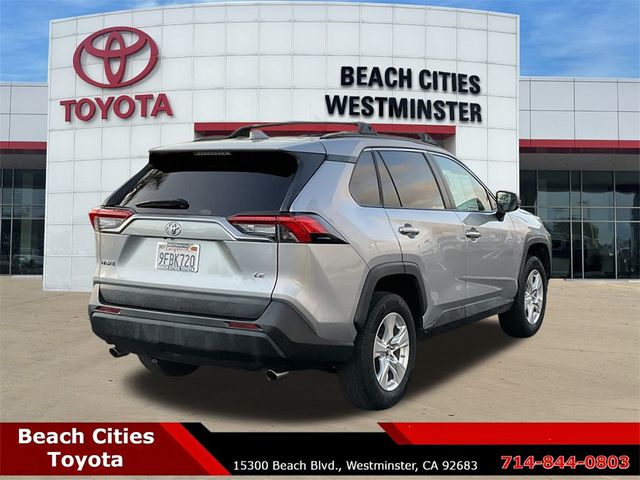 2020 Toyota RAV4 LE