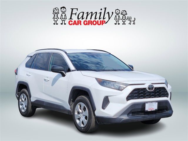 2020 Toyota RAV4 LE