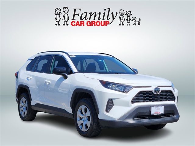 2020 Toyota RAV4 LE