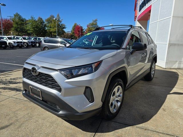 2020 Toyota RAV4 LE