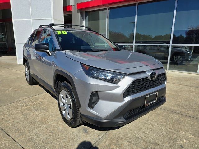 2020 Toyota RAV4 LE