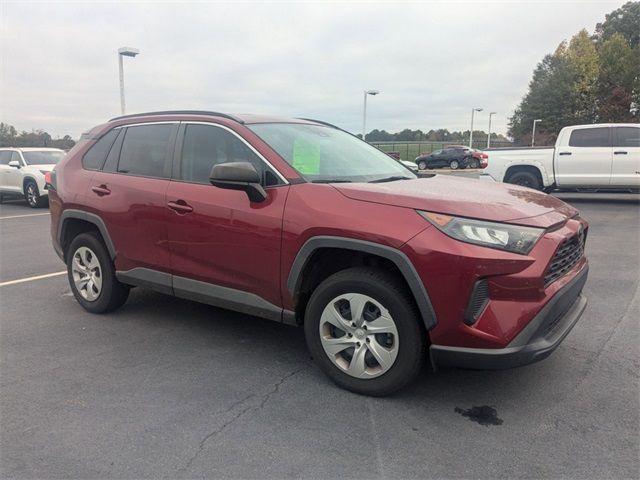 2020 Toyota RAV4 LE