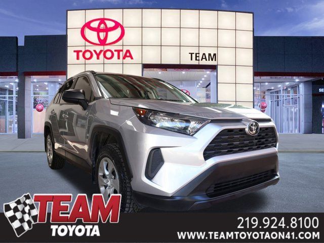 2020 Toyota RAV4 LE