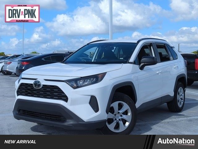 2020 Toyota RAV4 LE