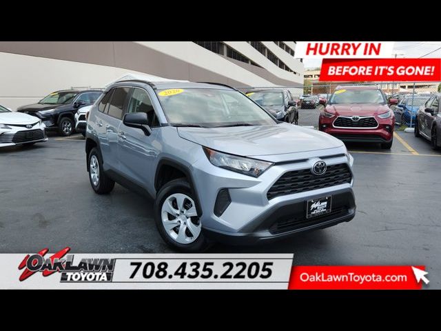 2020 Toyota RAV4 LE