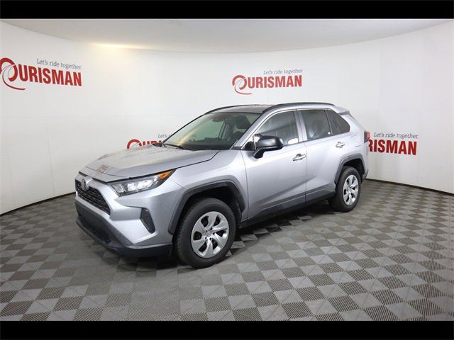 2020 Toyota RAV4 LE