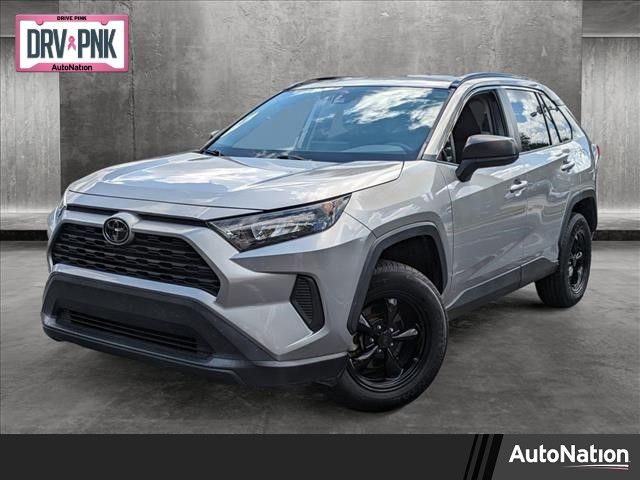 2020 Toyota RAV4 LE