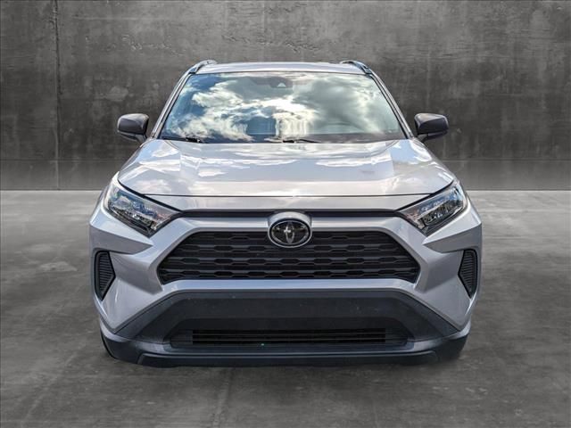 2020 Toyota RAV4 LE