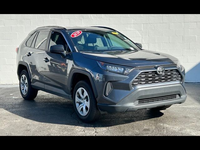 2020 Toyota RAV4 LE