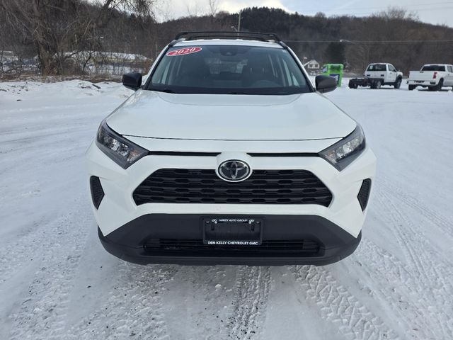 2020 Toyota RAV4 LE