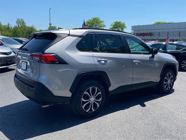 2020 Toyota RAV4 LE