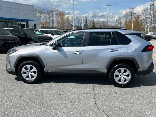 2020 Toyota RAV4 LE