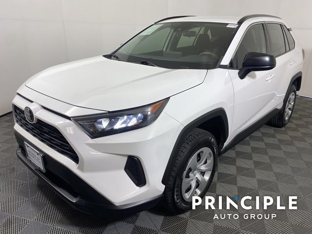 2020 Toyota RAV4 LE