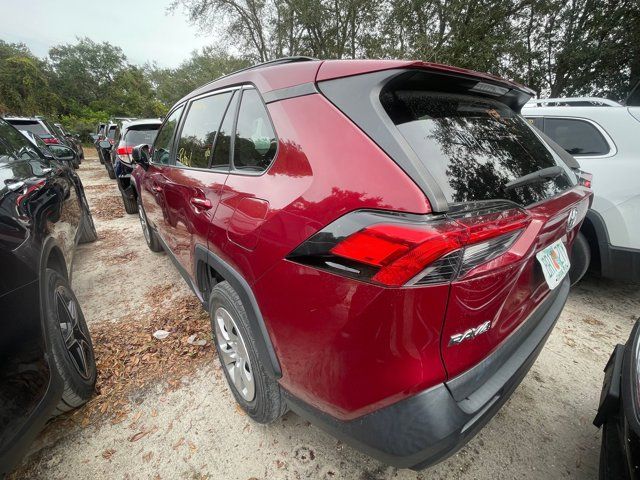 2020 Toyota RAV4 LE