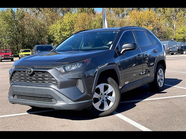 2020 Toyota RAV4 LE