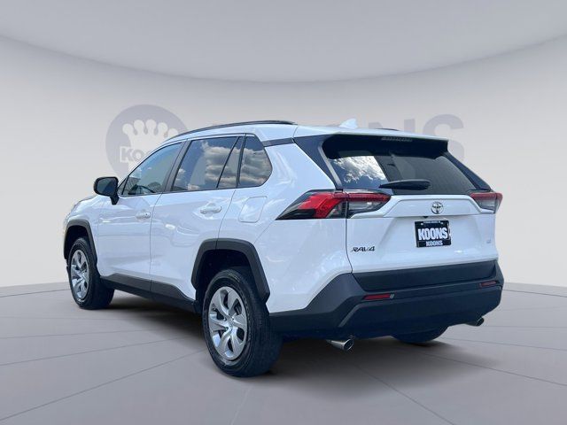 2020 Toyota RAV4 LE