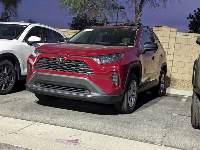 2020 Toyota RAV4 LE