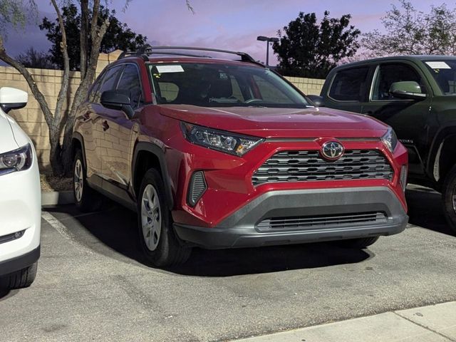 2020 Toyota RAV4 LE