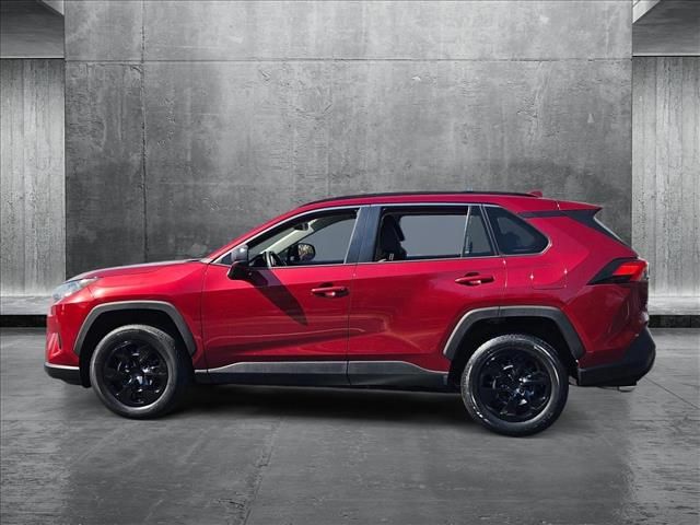 2020 Toyota RAV4 LE