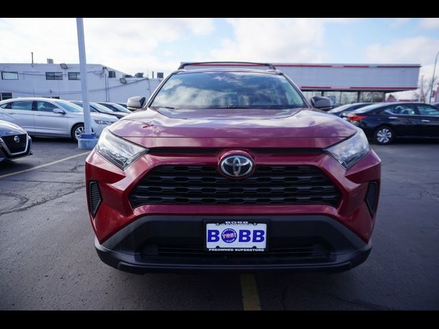 2020 Toyota RAV4 LE