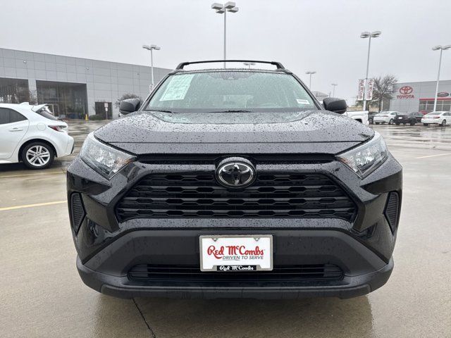 2020 Toyota RAV4 LE