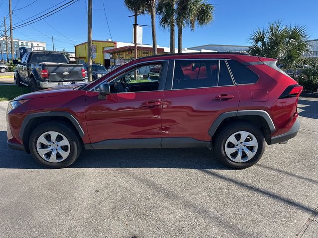 2020 Toyota RAV4 LE