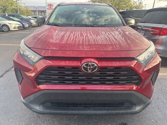 2020 Toyota RAV4 LE