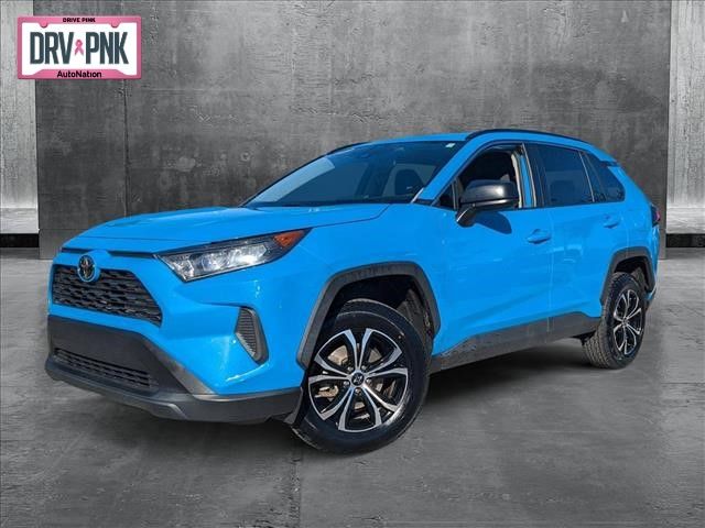 2020 Toyota RAV4 LE