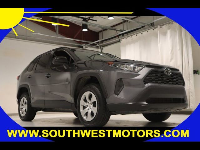 2020 Toyota RAV4 LE