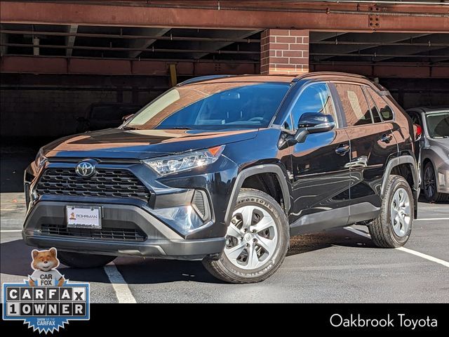 2020 Toyota RAV4 LE