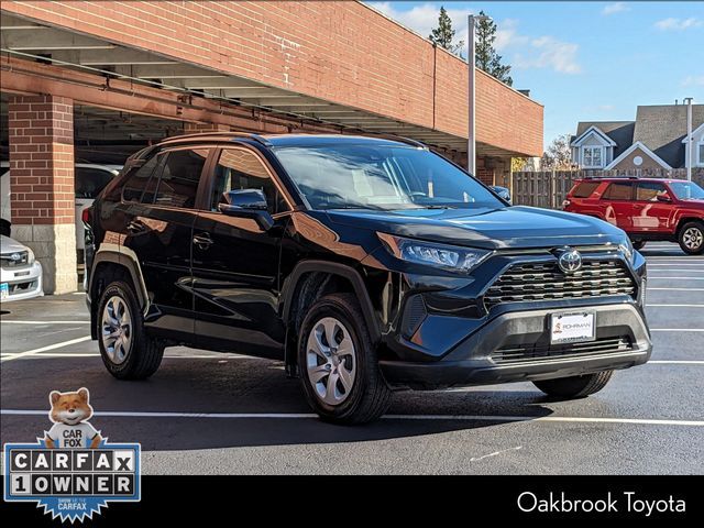 2020 Toyota RAV4 LE