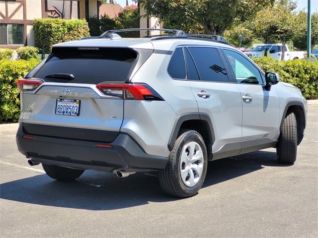 2020 Toyota RAV4 LE