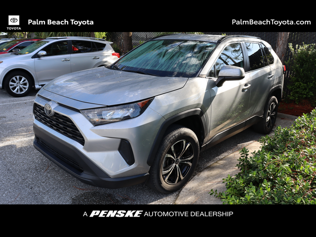 2020 Toyota RAV4 LE