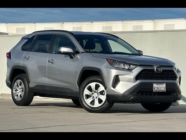 2020 Toyota RAV4 LE