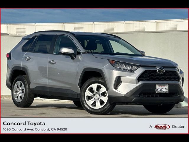 2020 Toyota RAV4 LE