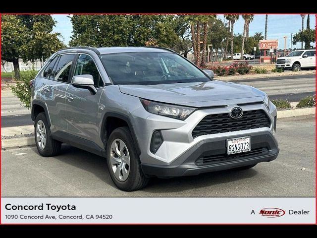 2020 Toyota RAV4 LE