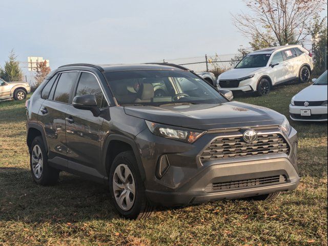 2020 Toyota RAV4 LE