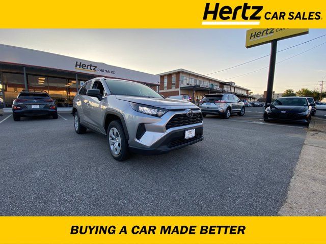 2020 Toyota RAV4 LE