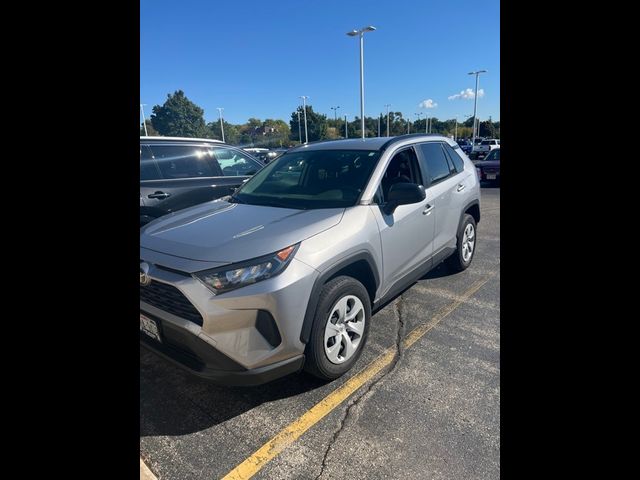 2020 Toyota RAV4 LE