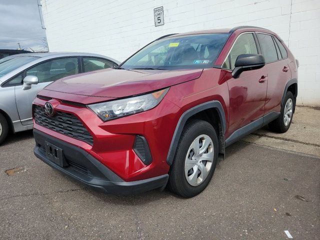 2020 Toyota RAV4 LE