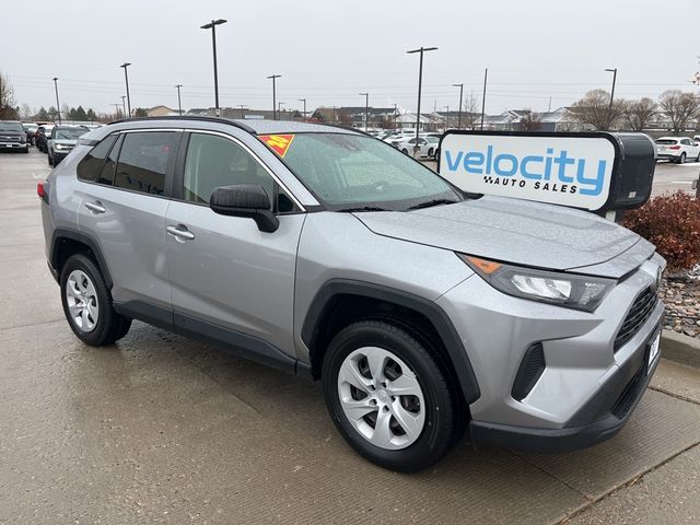 2020 Toyota RAV4 LE