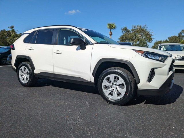 2020 Toyota RAV4 LE