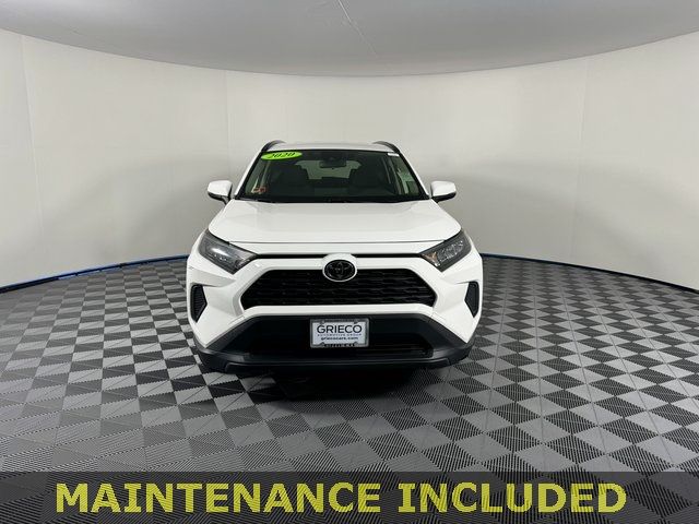 2020 Toyota RAV4 LE