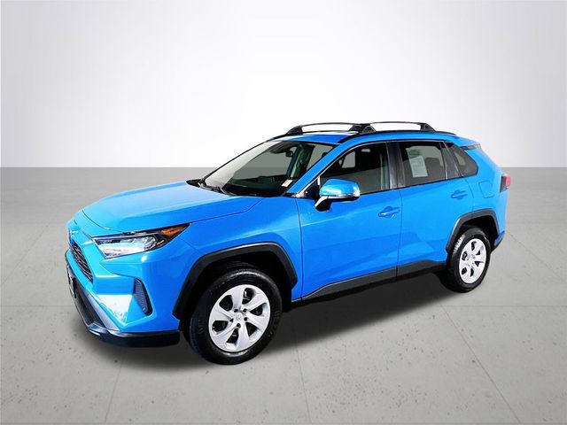 2020 Toyota RAV4 LE