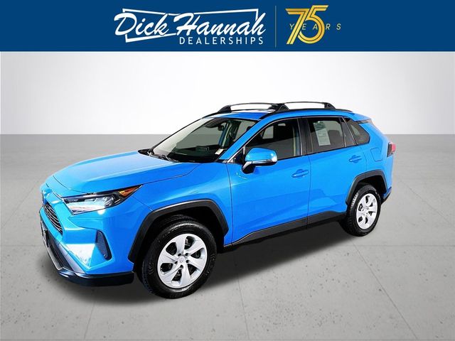 2020 Toyota RAV4 LE