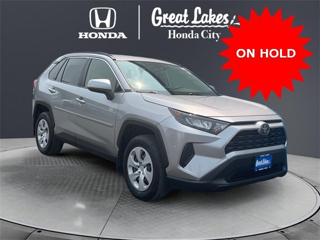 2020 Toyota RAV4 LE
