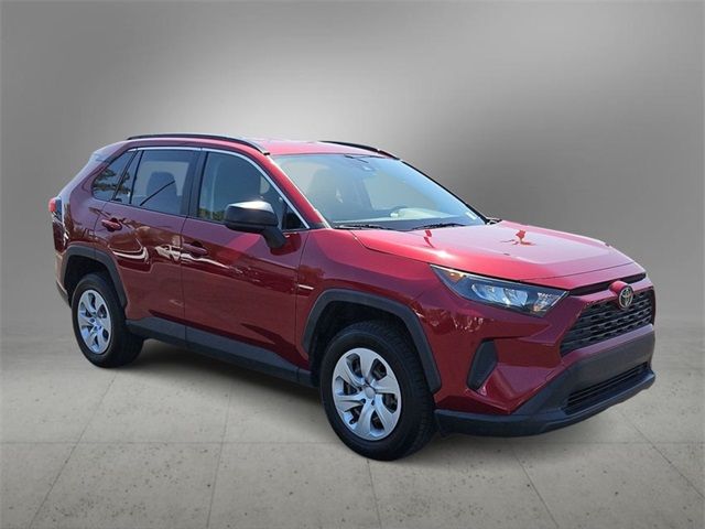 2020 Toyota RAV4 LE