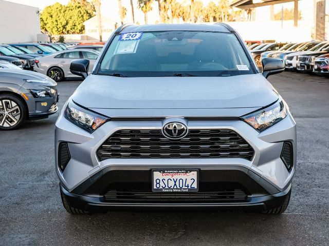 2020 Toyota RAV4 LE